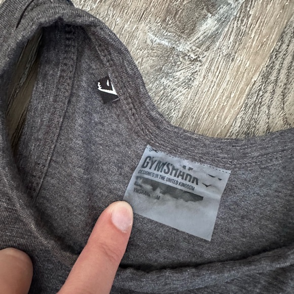 Gymshark crop top with tie - Picture 2 of 2